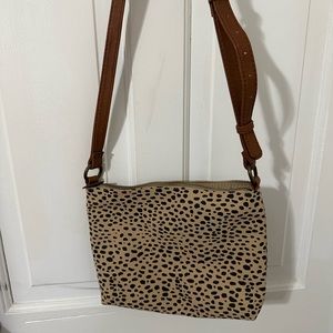 Universal Thread Side Bag